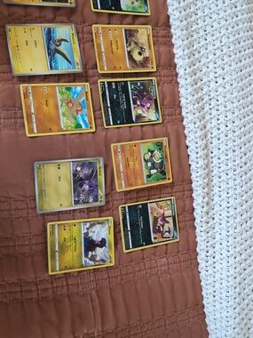 **Pokemon Card Bundle 155 Cards**